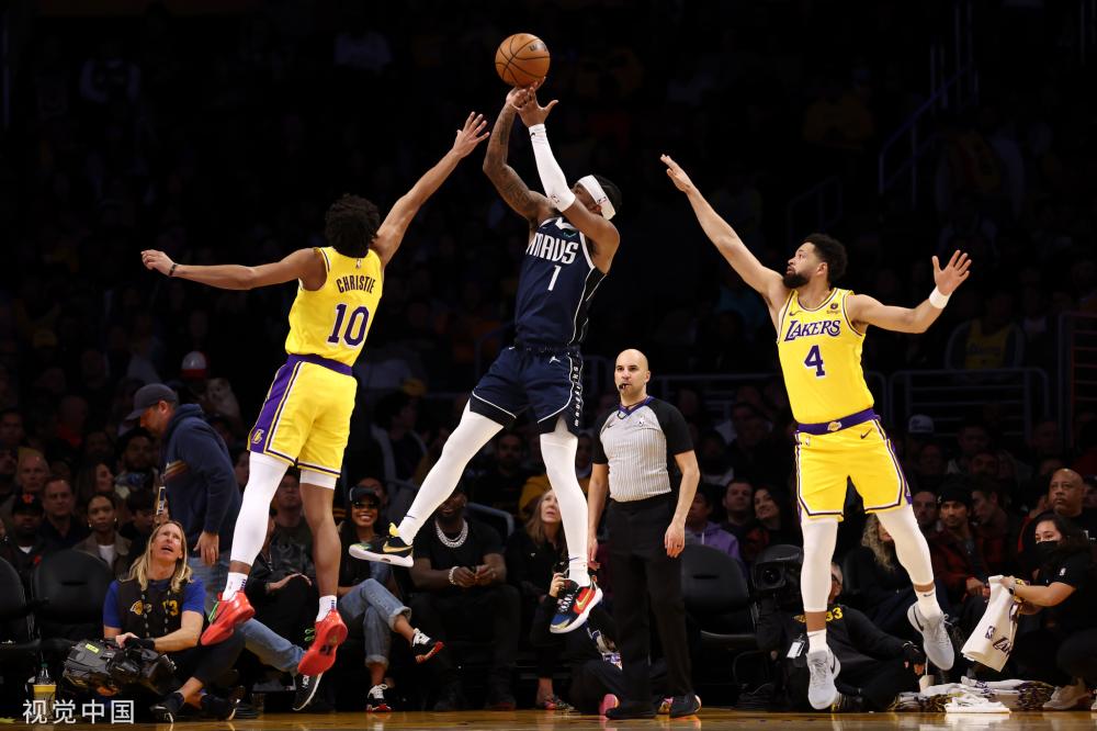 播中的真情 播中的真情